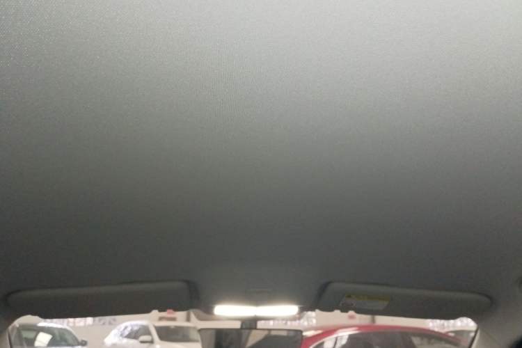 Used Roewe i5 2023 1.5L Manual Comfort Edition
