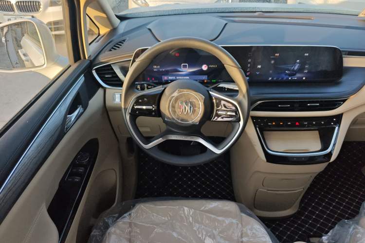 Used Buick GL8 New Energy 2025 Lushang First-Drive Edition 7-Seater

