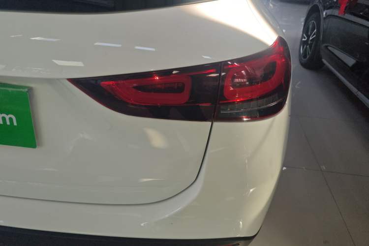 Used Mercedes-Benz GLA 2023 GLA 200
