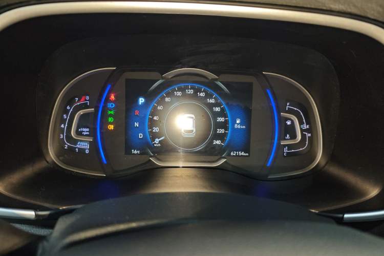 Used Hyundai Tucson 2019 280TGDi Dual-Clutch Two-Wheel Drive Fashion Edition China VI Standard
