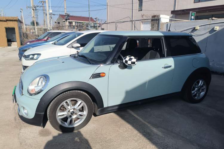 Used  MINI 2011 1.6L ONE