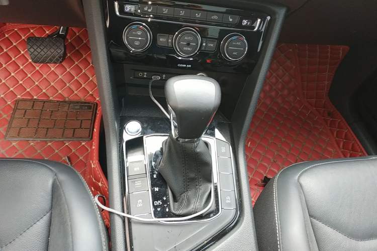 Used Volkswagen Tiguan L 2017 380TSI Automatic All-Wheel-Drive Luxury Edition