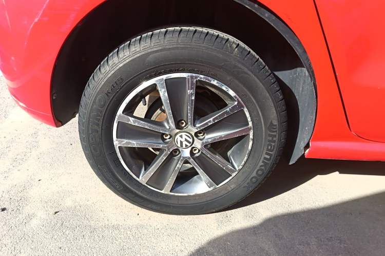 Used Volkswagen Polo 2016 1.4L Manual Fashion Model