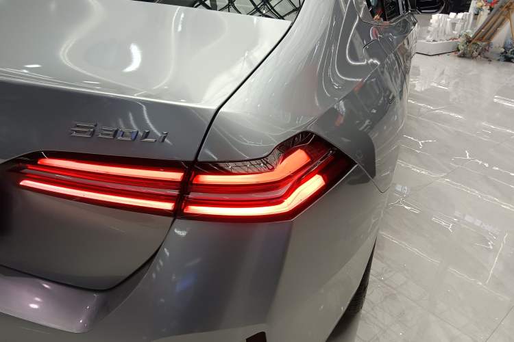 Used BMW 5 Series 2025 530Li Leading Model M Sport Package