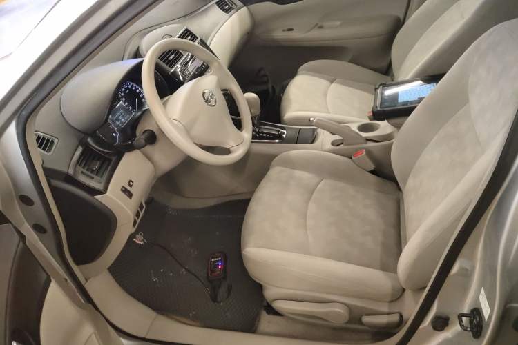 Used Nissan Tiida 2011 1.6L CVT Comfort Model