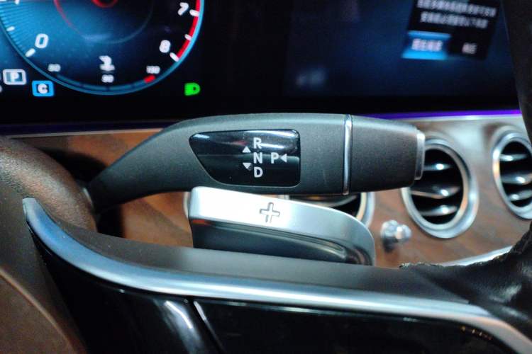 Used Mercedes-Benz E-Class 2023 Facelift E 260 L