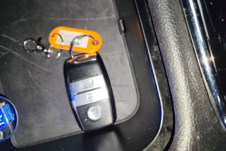 Used Kia K3 2016 1.6L Automatic GLS
