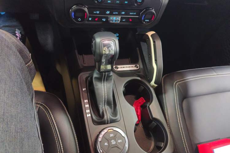 Used Ford Bronco 2024 2.3T Long Beach
