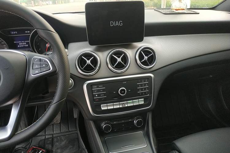 Used Mercedes-Benz CLA 2017 CLA 200 Sport Edition
