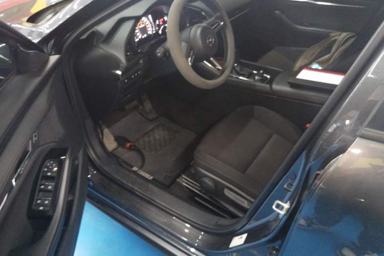 Used Mazda Mazda 3 Axela 2023 2.0L Automatic ZhiXuan Edition