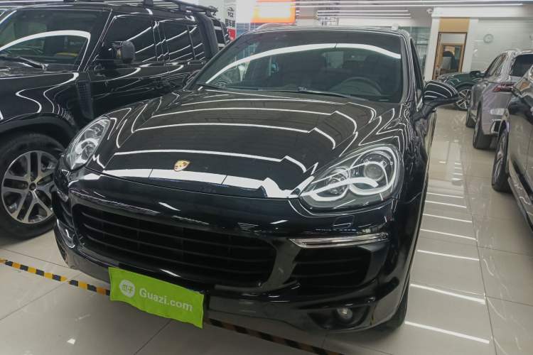 Used Porsche Cayenne 2016 Cayenne Platinum Edition 3.0T