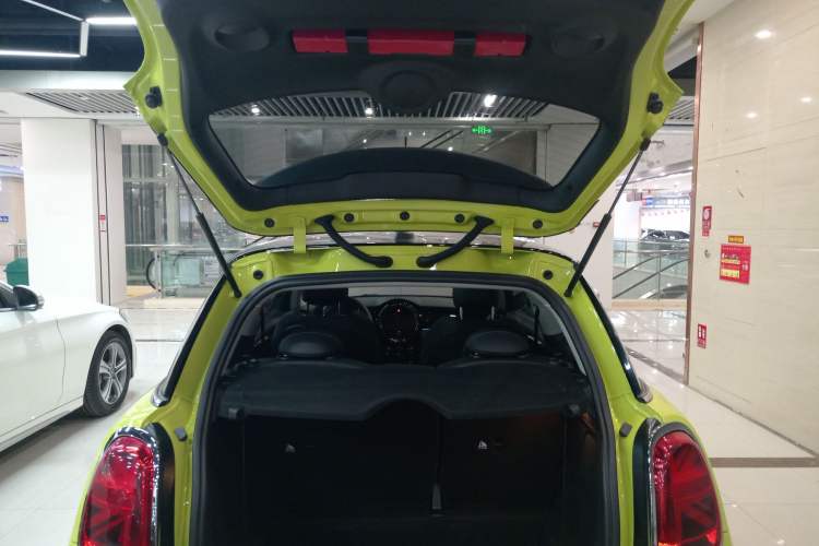 Used  MINI 2023 Updated 1.5T COOPER Artist
