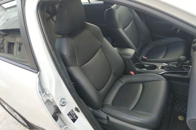 Used Toyota Corolla Cross 2022 2.0L Pioneer Edition
