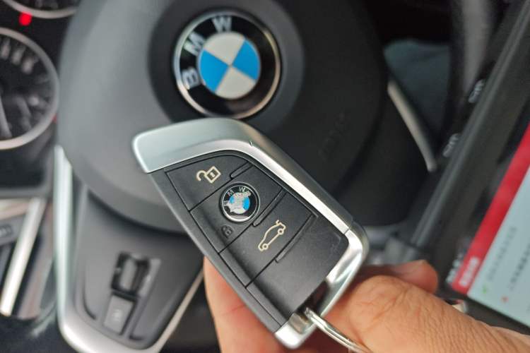 Used BMW X1 2016 sDrive20Li Luxury Model
