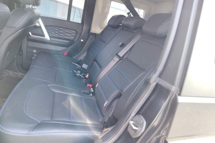 Used BAIC Off-Road BJ40 2021 2.0D Automatic Four-Wheel Drive Blade Hero Edition Adventurer Type