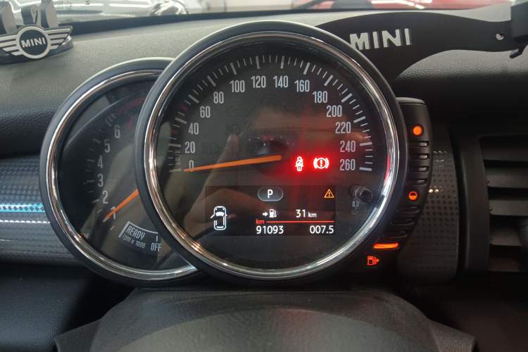 Used  MINI 2014 1.5T COOPER Fun
