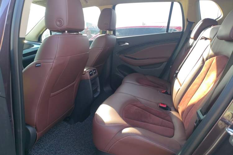 Used Buick Envision 2016 20T Two-Wheel-Drive Elite Model
