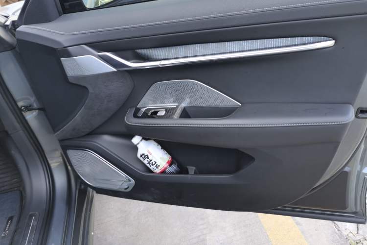 Used Zeekr 001 2022 Ultra-Long Range Single-Motor WE Version
