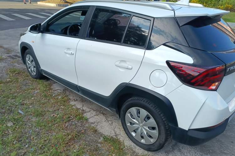 Used Toyota YARiS L 2020 X-Trail X 1.5L CVT Leading Edition
