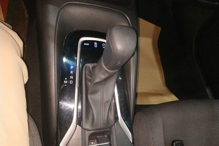 Used Toyota Levin 2024 185T CVT Luxury Edition
