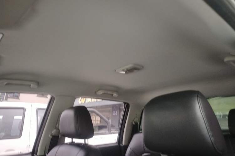 Used Great Wall Wingle 5 2017 2.0T European-Style Diesel Two-Wheel-Drive Elite Version with Large Double Cab – GW4D20B