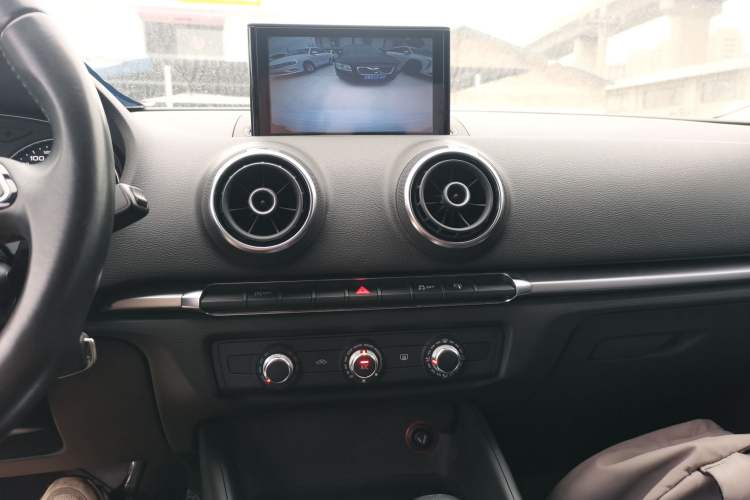 Used Audi A3 2016 Limousine 35 TFSI Ambition Edition
