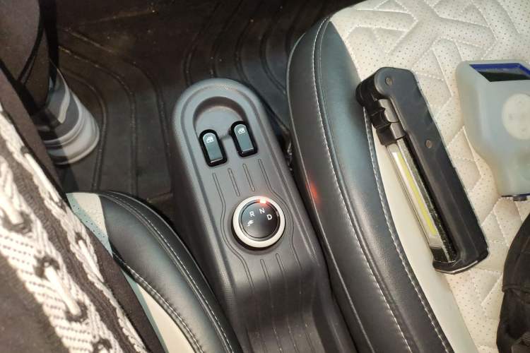 Used Wuling Hongguang MINIEV 2022 Macaron Premium Model – Lithium Iron Phosphate
