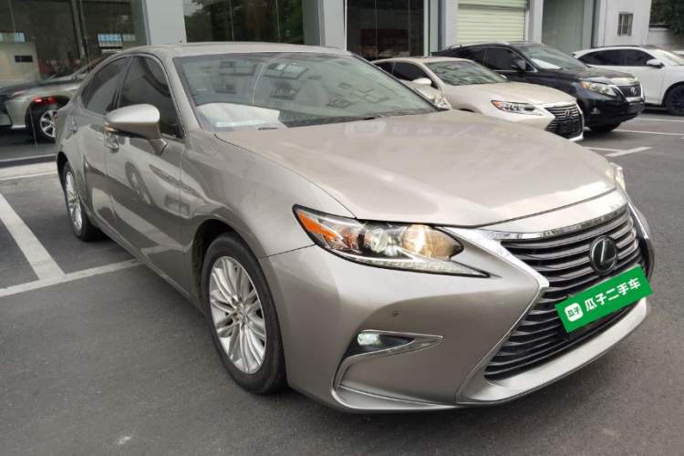 Used Lexus ES 2015 200 Elite Edition
