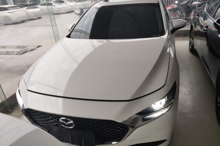 Used Mazda Mazda 3 Axela 2023 2.0L Automatic ZhiXuan Edition
