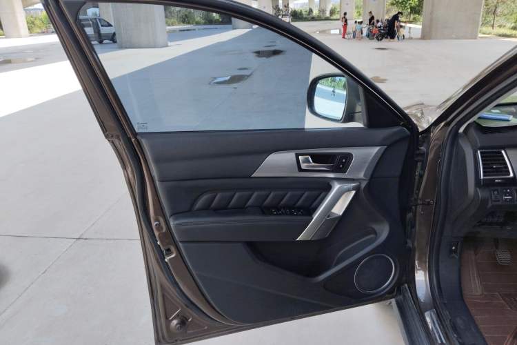 Used Haval H2 2014 1.5T Manual Two-Wheel Drive Elite Edition
