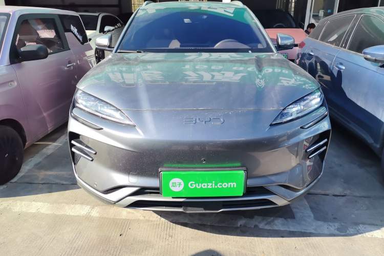 Used BYD Song PLUS New Energy 2025 EV 520km Luxury Version
