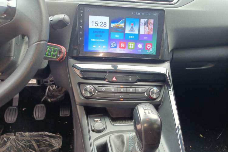 Used Peugeot 308 2018 1.6L Manual Fashion Edition
