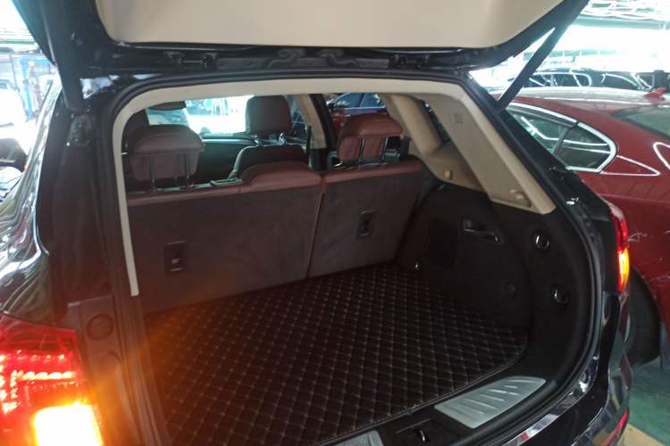 Used Buick Envision 2014 28T All-Wheel-Drive Versatile Sports Flagship Edition
