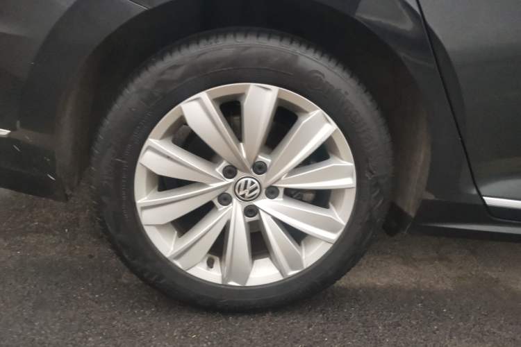 Used Volkswagen Passat 2019 330TSI Elite Edition China VI
