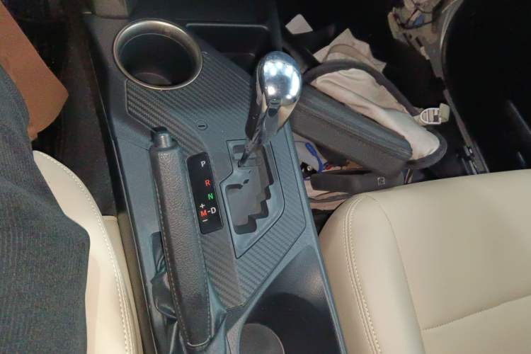 Used Toyota RAV4 2013 2.0L CVT Two-Wheel Drive Urban Edition