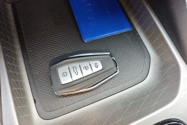 Used Geely Auto Emgrand 2025 4th Generation 1.5L CVT Flagship Version