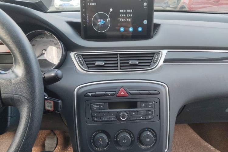 Used Peugeot 308 2014 Enjoy Edition Classic 1.6L Manual YouShang Model
