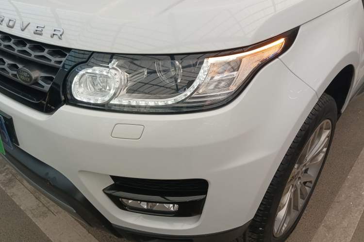 Used Land Rover Range Rover Sport 2015 3.0 V6 HSE Gasoline U.S. Specification