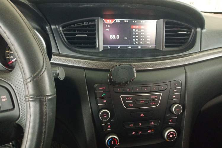 Used Bestune B50 2016 1.6L manual luxury version
