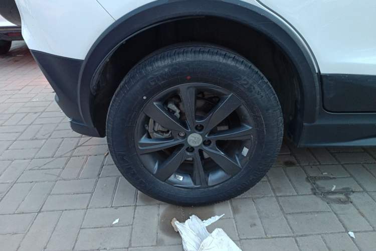 Used BYD Yuan New Energy 2019 EV360 Smart Connect Leading Model