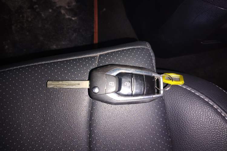 Used SAIC MAXUS G20 2023 ES 2.0T Gasoline Automatic Value Edition