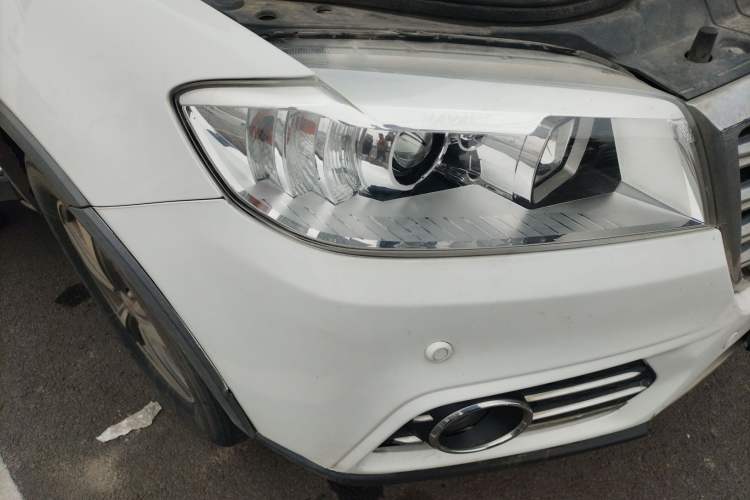 Used Haval H6 2015 Revised Version Sport Edition 1.5T Manual Transmission Two-Wheel Drive Elite Grade
