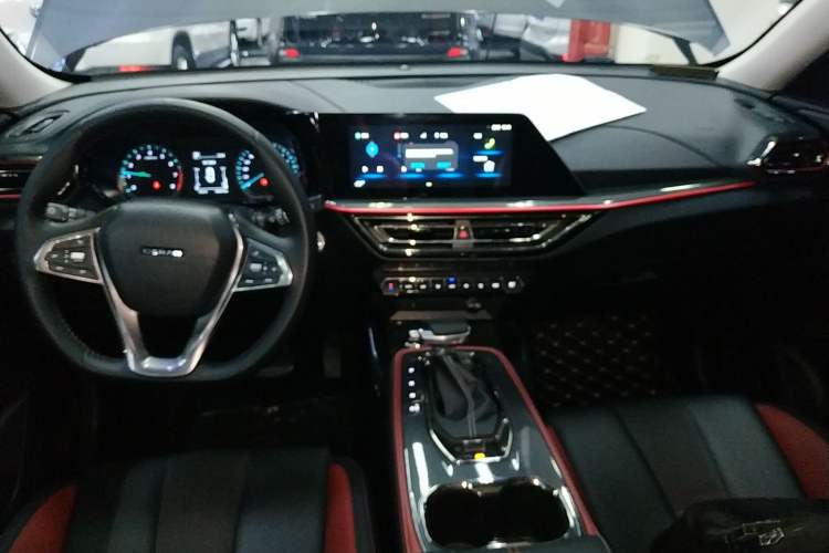 Used Oshan X5 2021 Revised Version 1.5T DCT Luxury Edition
