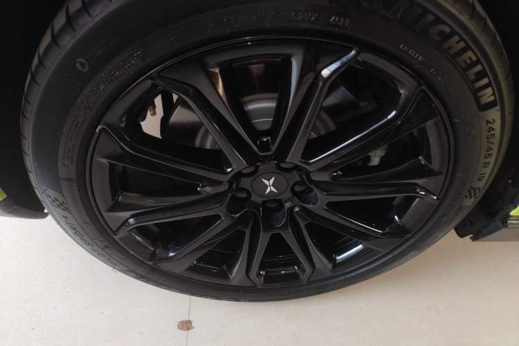 Used XPeng P7 2022 670E+ Pengyi Edition
