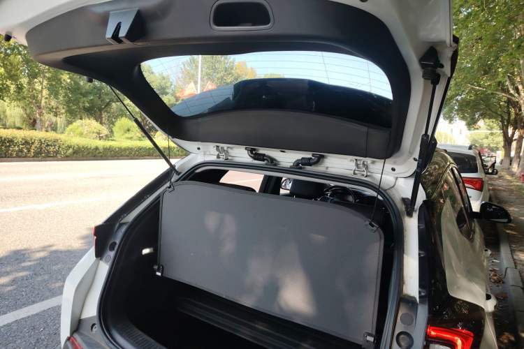 Used Buick Velite 7 2020 652E Connected Smart Car
