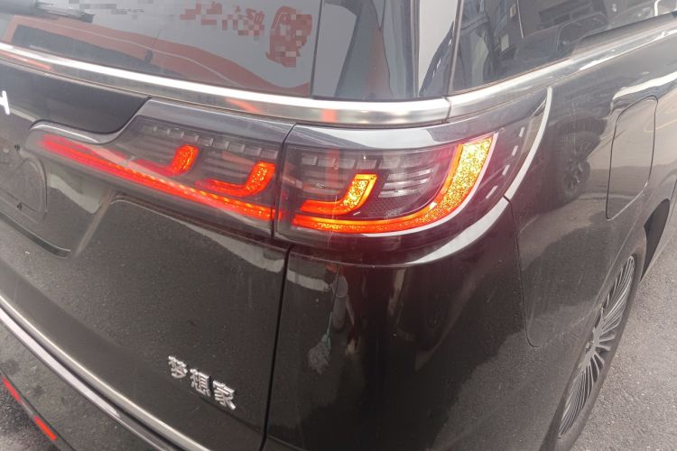 Used VOYAH Dream 2024 PHEV Ultra-Long Range Flagship Edition