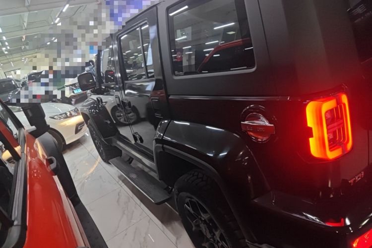 Used BAIC Off-Road BJ40 2021 2.0D Automatic Four-Wheel Drive Blade Hero Edition Pioneer Model