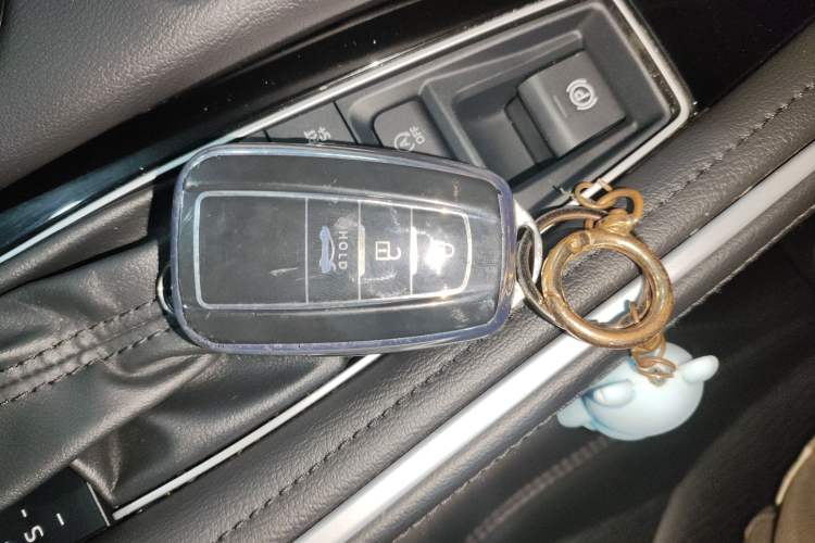 Used Toyota Avalon 2023 2.5L Luxury Edition
