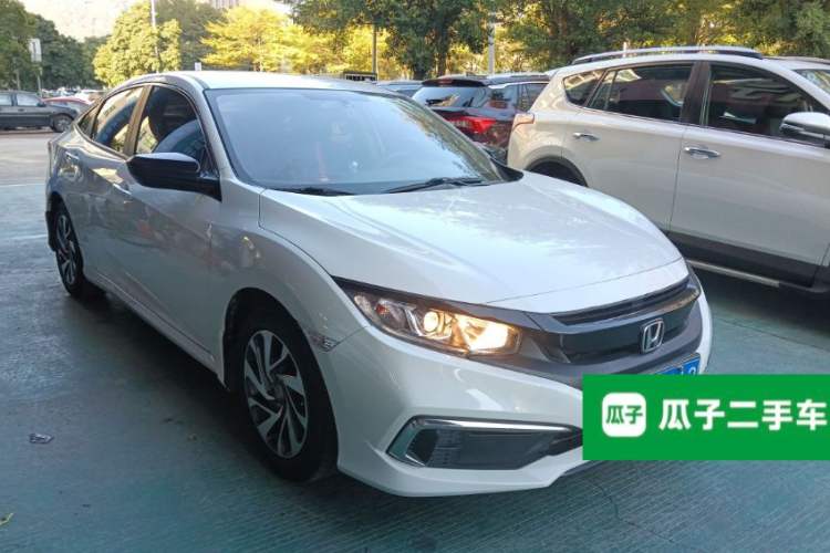 Used Honda Civic 2019 180TURBO CVT Shangyue Edition China VI Emission Standard
