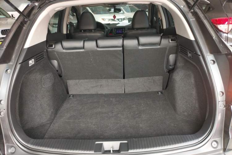 Used Honda Vezel 2017 1.8L CVT Front-Wheel Drive Pioneer Edition
